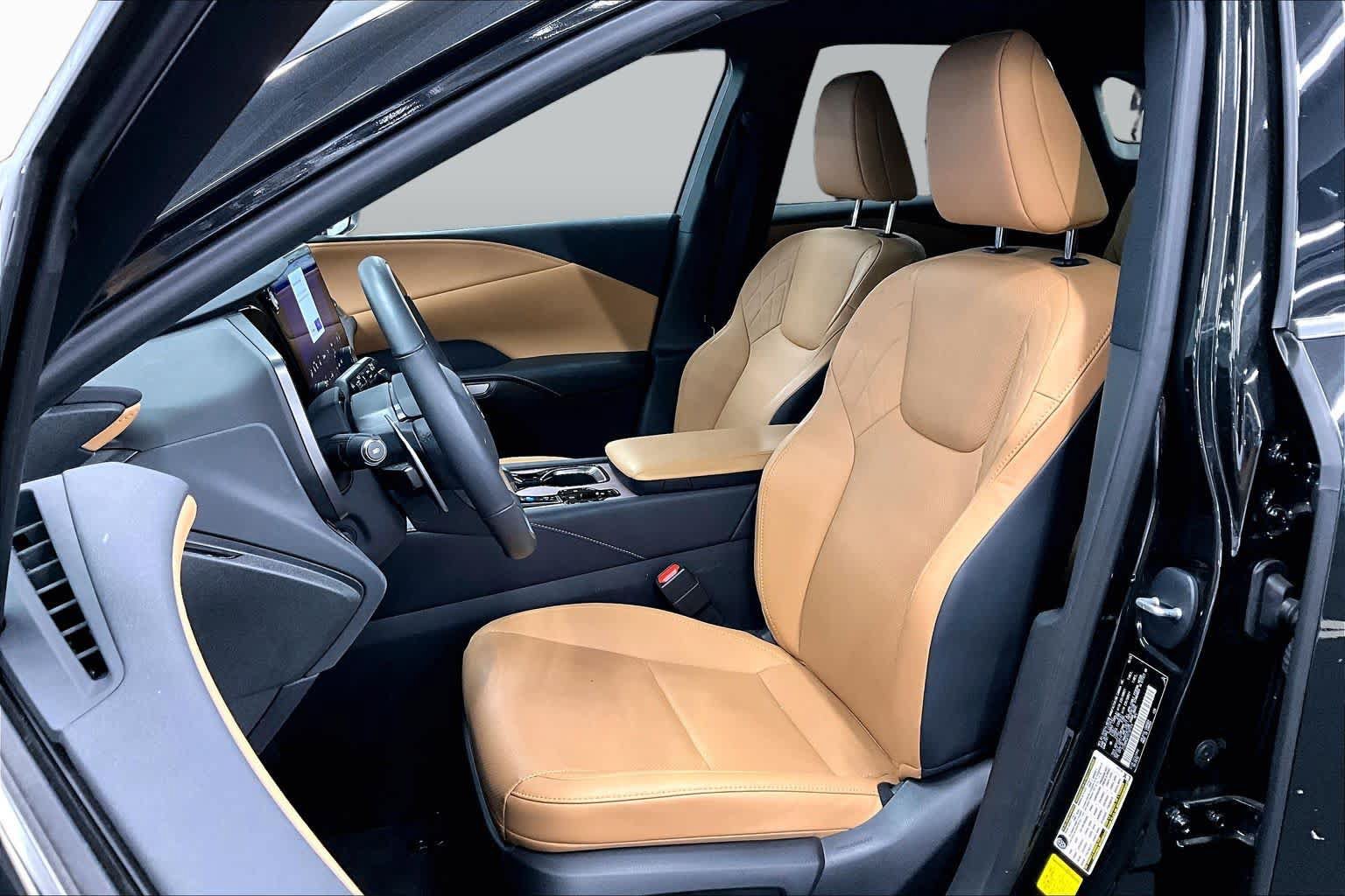 Used 2026 Lexus RX 350h w/ Convenience Package AWD/4WD image 8