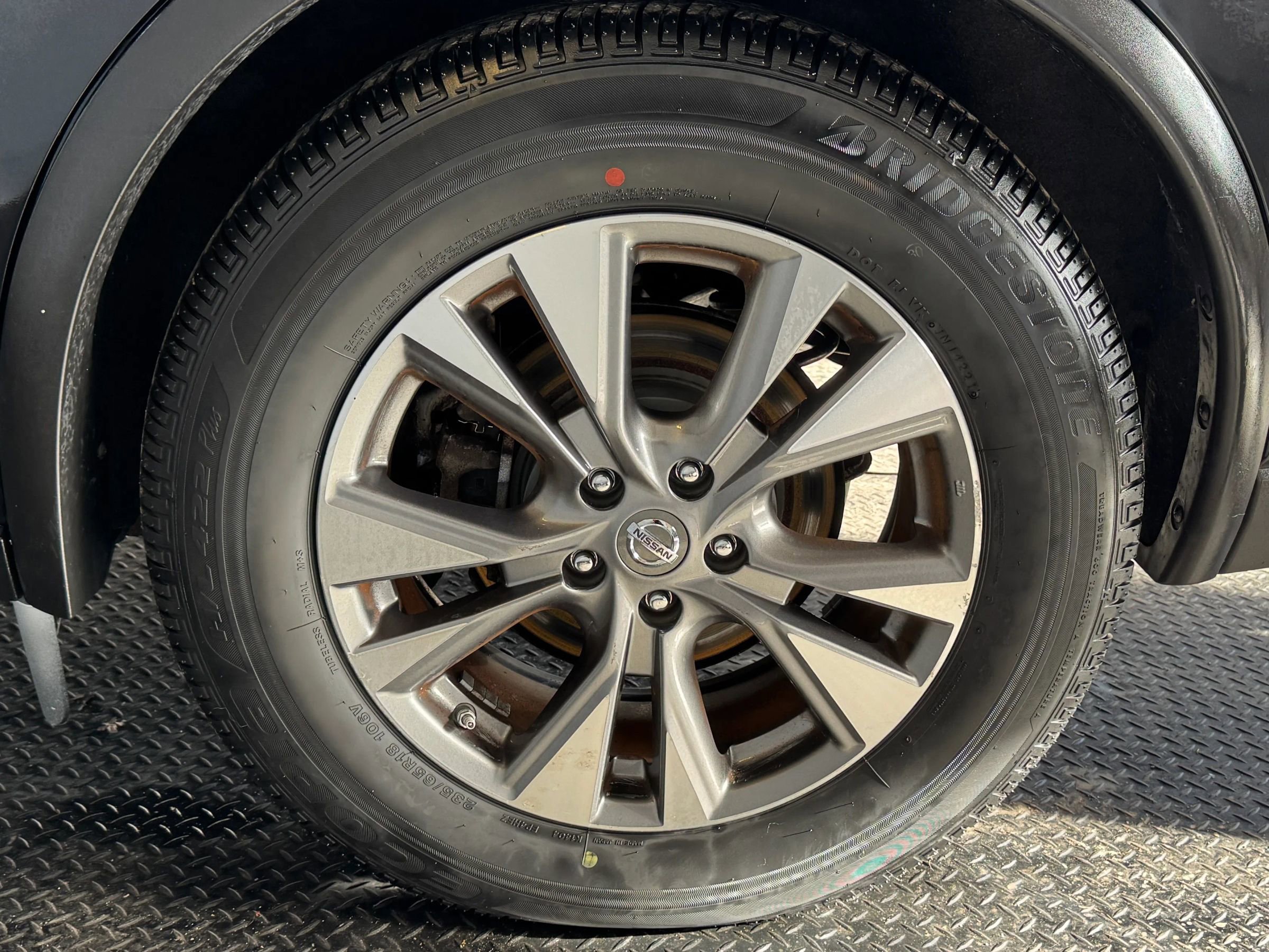 Used 2016 Nissan Murano SV image 11