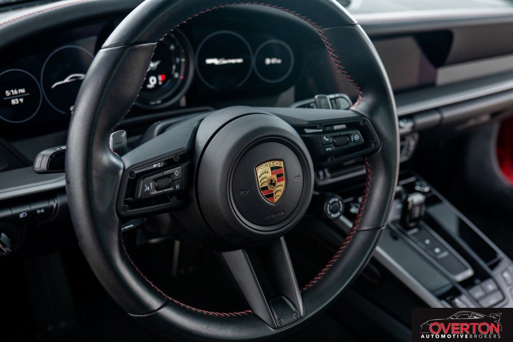 Used 2024 Porsche 911 Carrera image 15