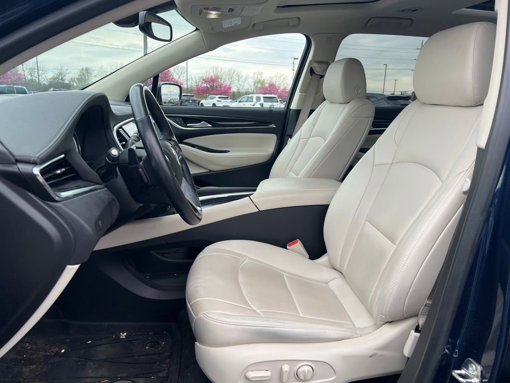 Used 2023 Buick Enclave Essence w/ Experience Buick Package image 8