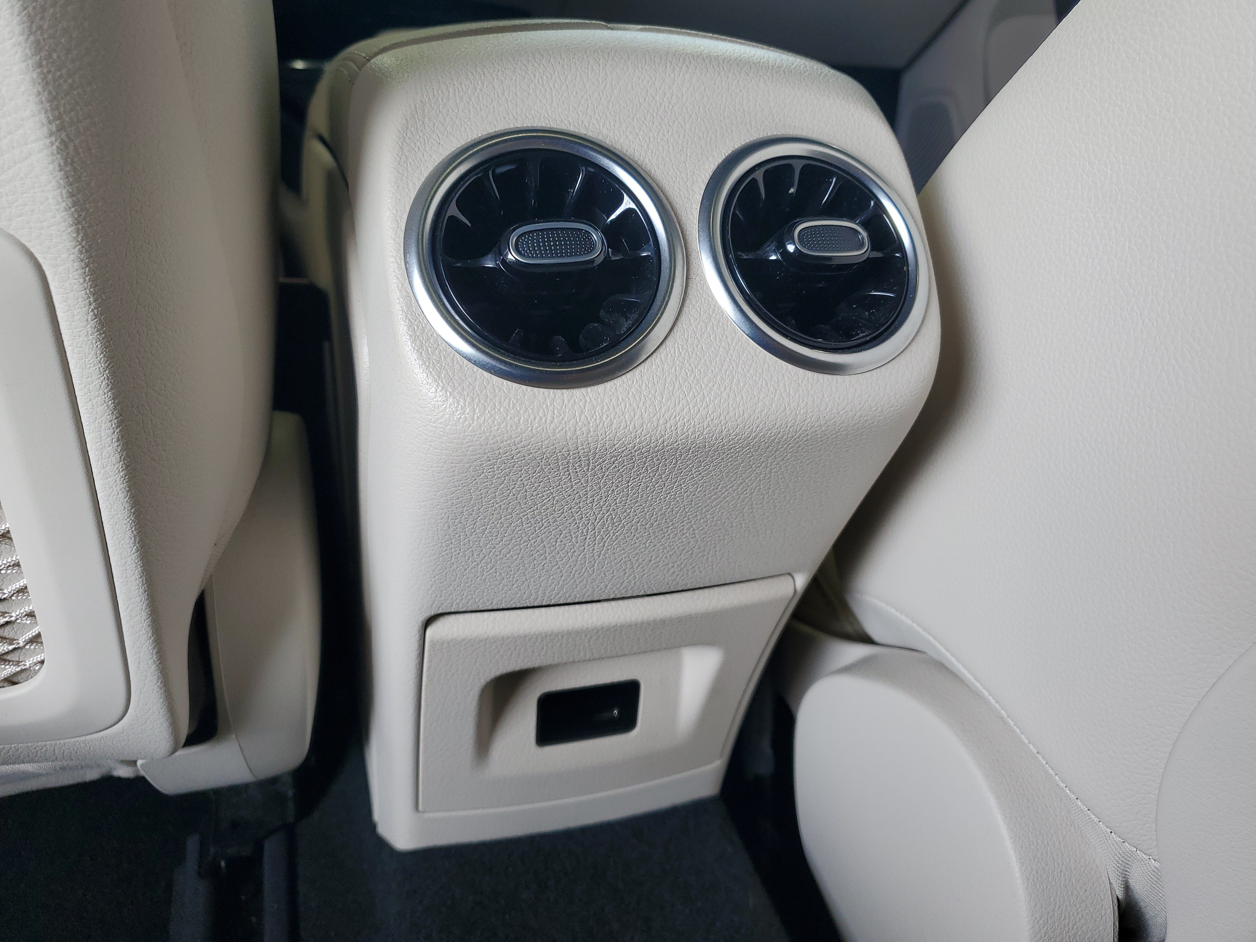 Used 2022 Mercedes-Benz A 220 image 12