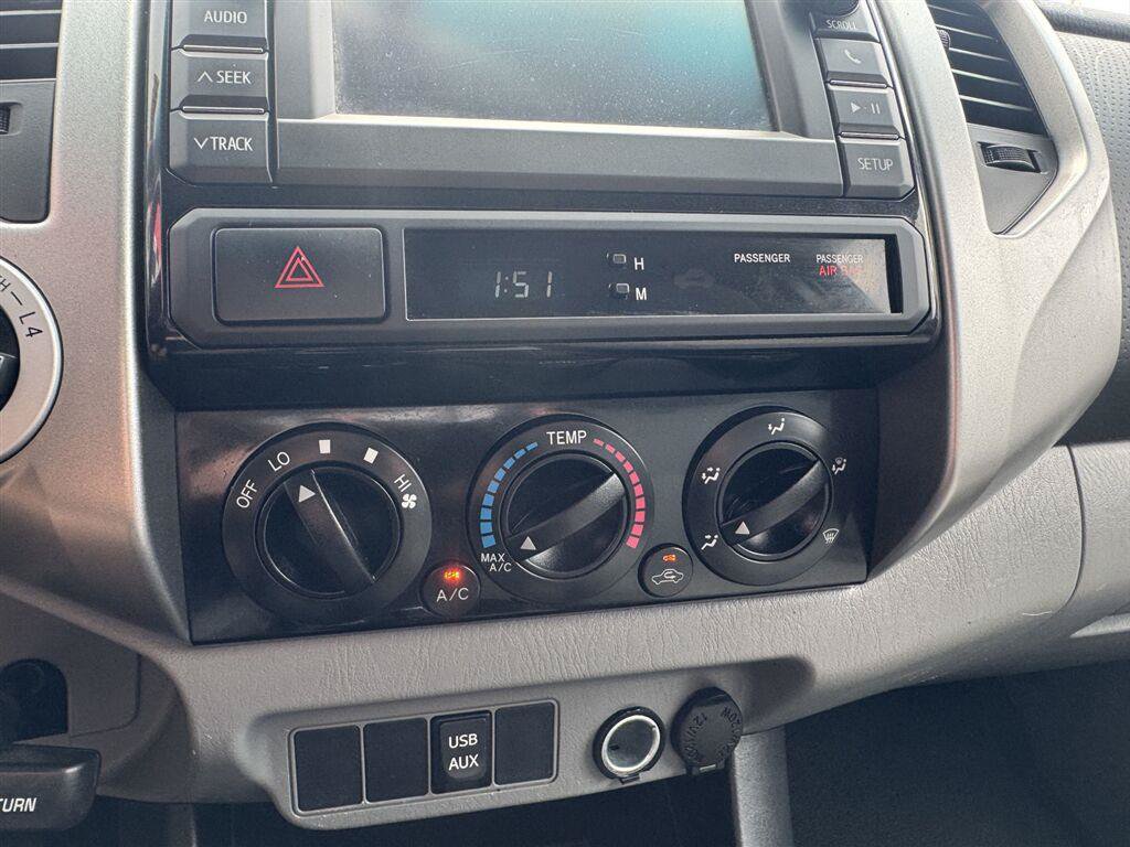 Used 2013 Toyota Tacoma 4x4 Access Cab w/ SR5 Pkg image 20