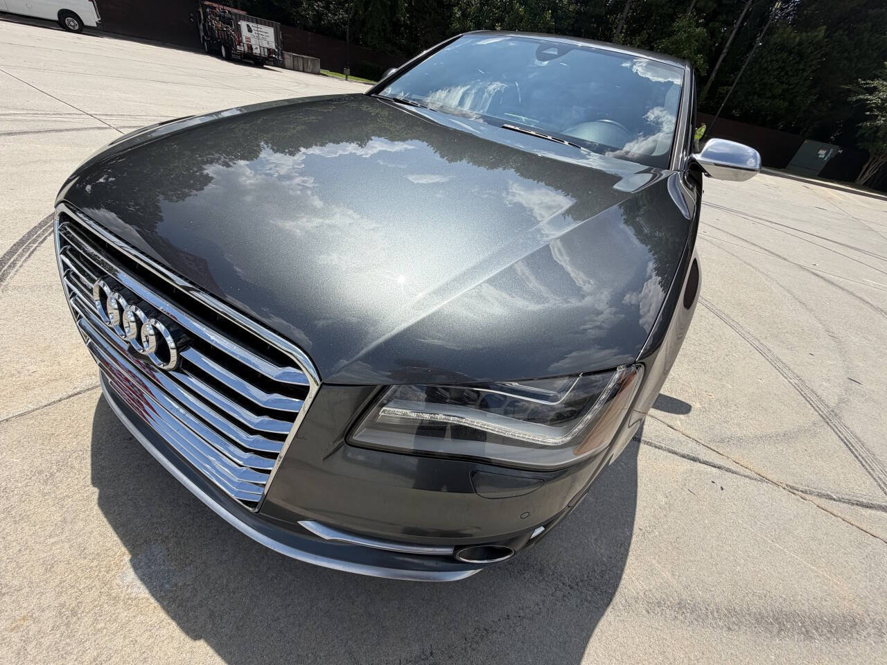 Used 2014 Audi S8 AWD/4WD image 25