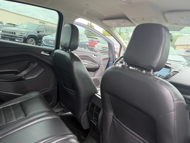 Used 2018 Ford C-MAX Titanium FWD image 36