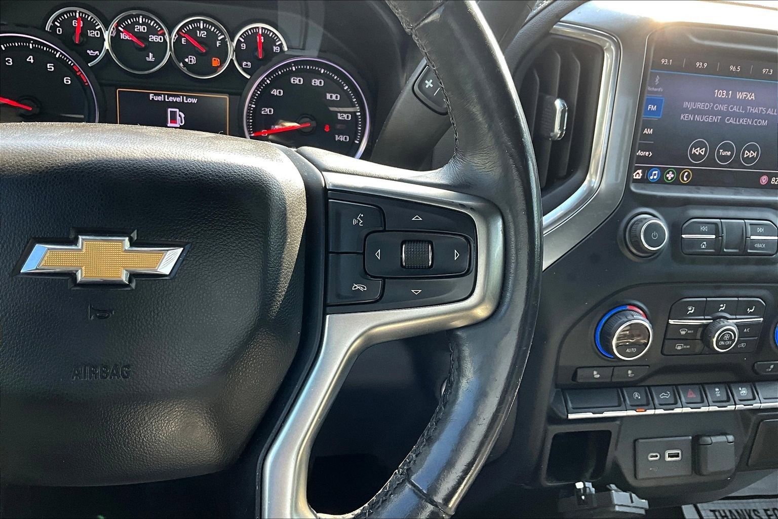 Used 2019 Chevrolet Silverado 1500 LT w/ All-Star Edition RWD image 13