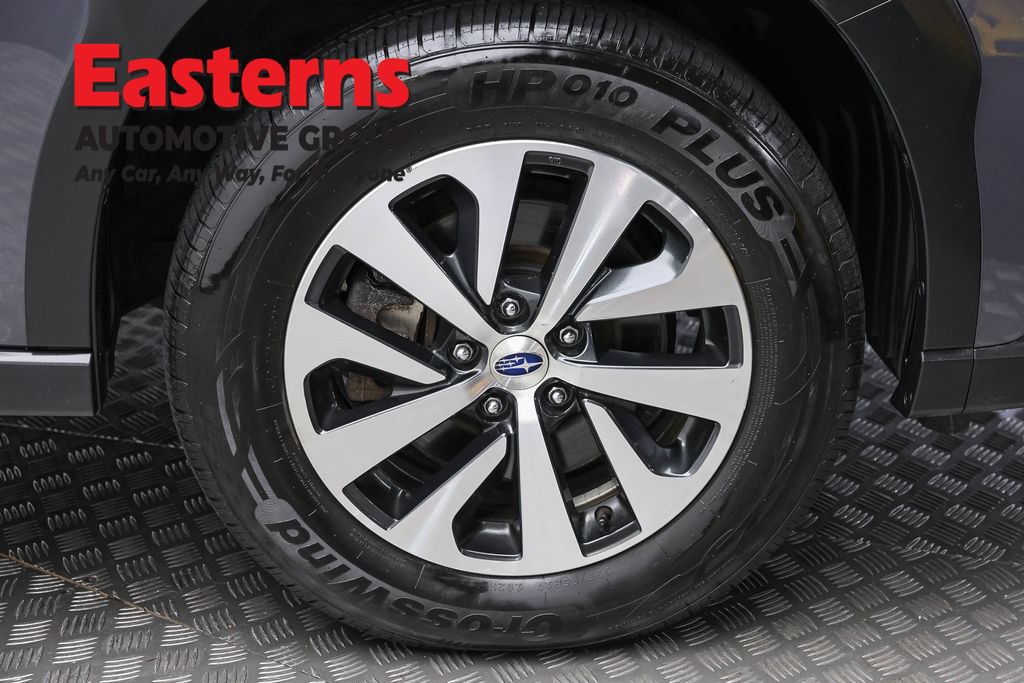Used 2023 Subaru Outback Premium AWD/4WD image 29