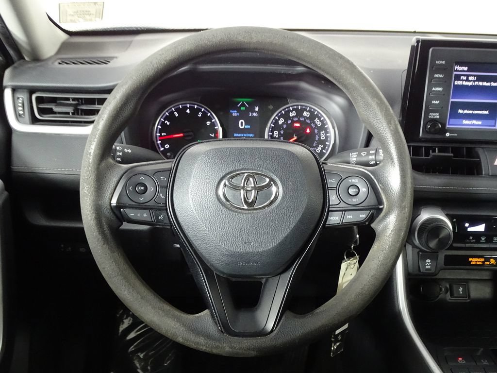 Used 2021 Toyota RAV4 LE FWD image 20