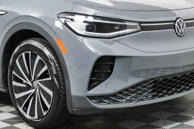 Certified 2025 Volkswagen ID.4 S Limited RWD image 40