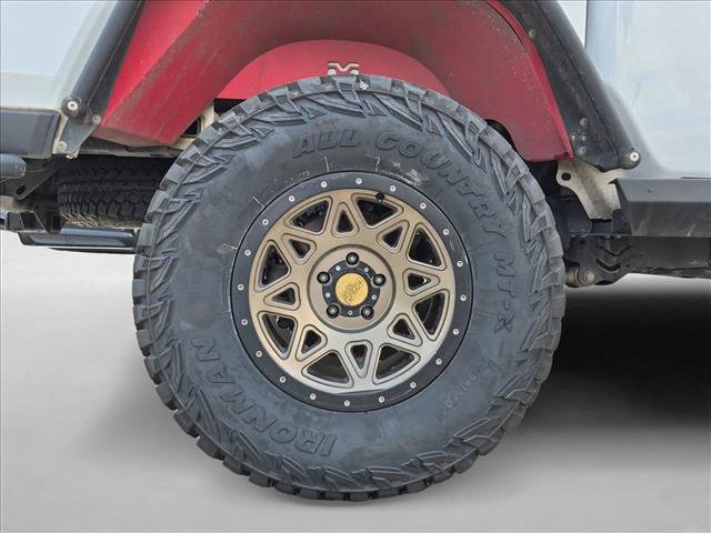 Used 2021 Jeep Gladiator Rubicon AWD/4WD image 6