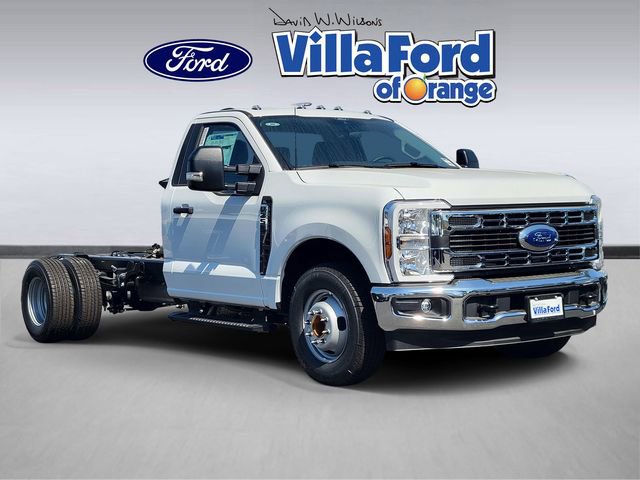 New 2026 Ford F350 XL w/ XL Chrome Package image 1