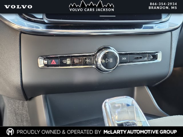 New 2026 Volvo XC90 B6 Plus w/ Protection Package Premier AWD/4WD image 20