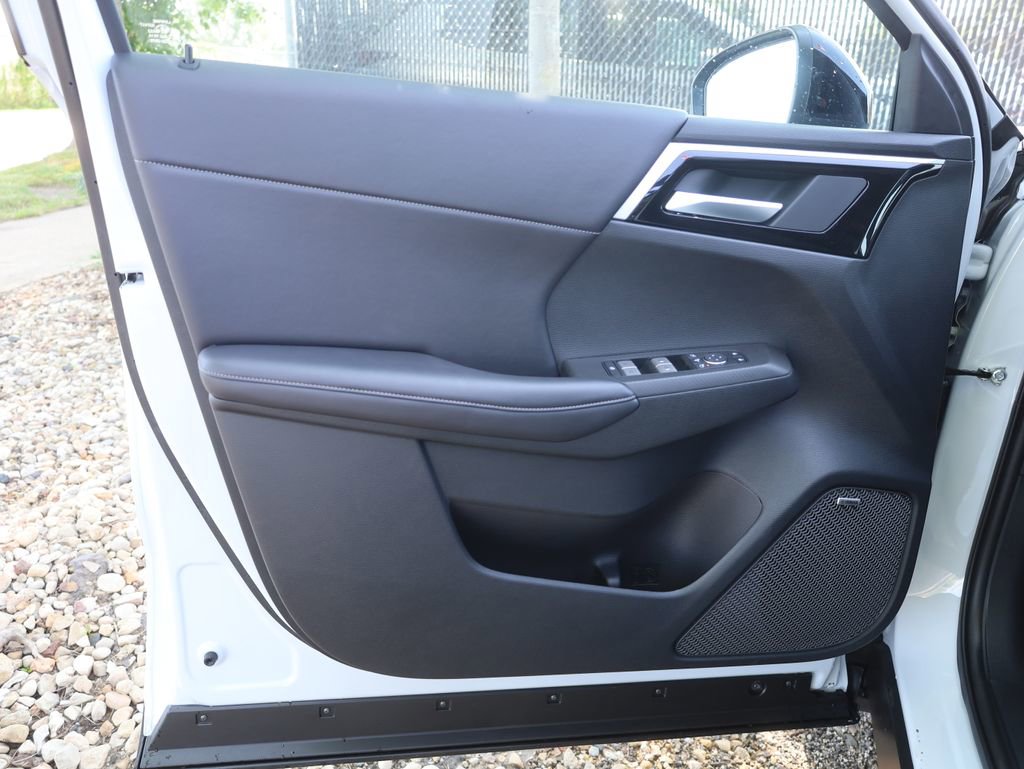 New 2025 Mitsubishi Outlander Trail Edition image 41