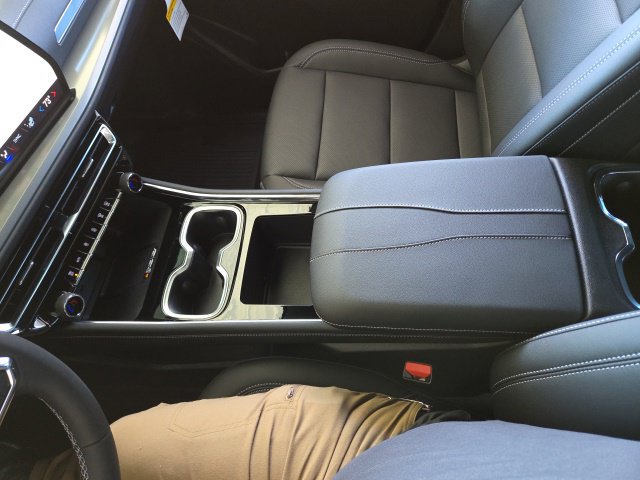 New 2027 Chevrolet Traverse LT w/ Midnight/Sport Edition AWD/4WD image 62