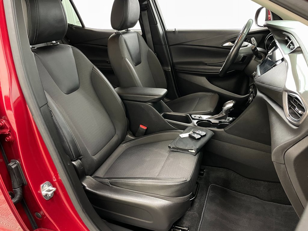 Certified 2021 Buick Encore GX Select w/ Sport Touring Package image 36