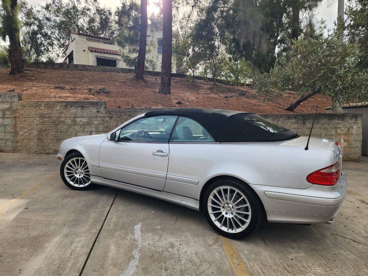 Used 2003 Mercedes-Benz CLK 320 Cabriolet image 10