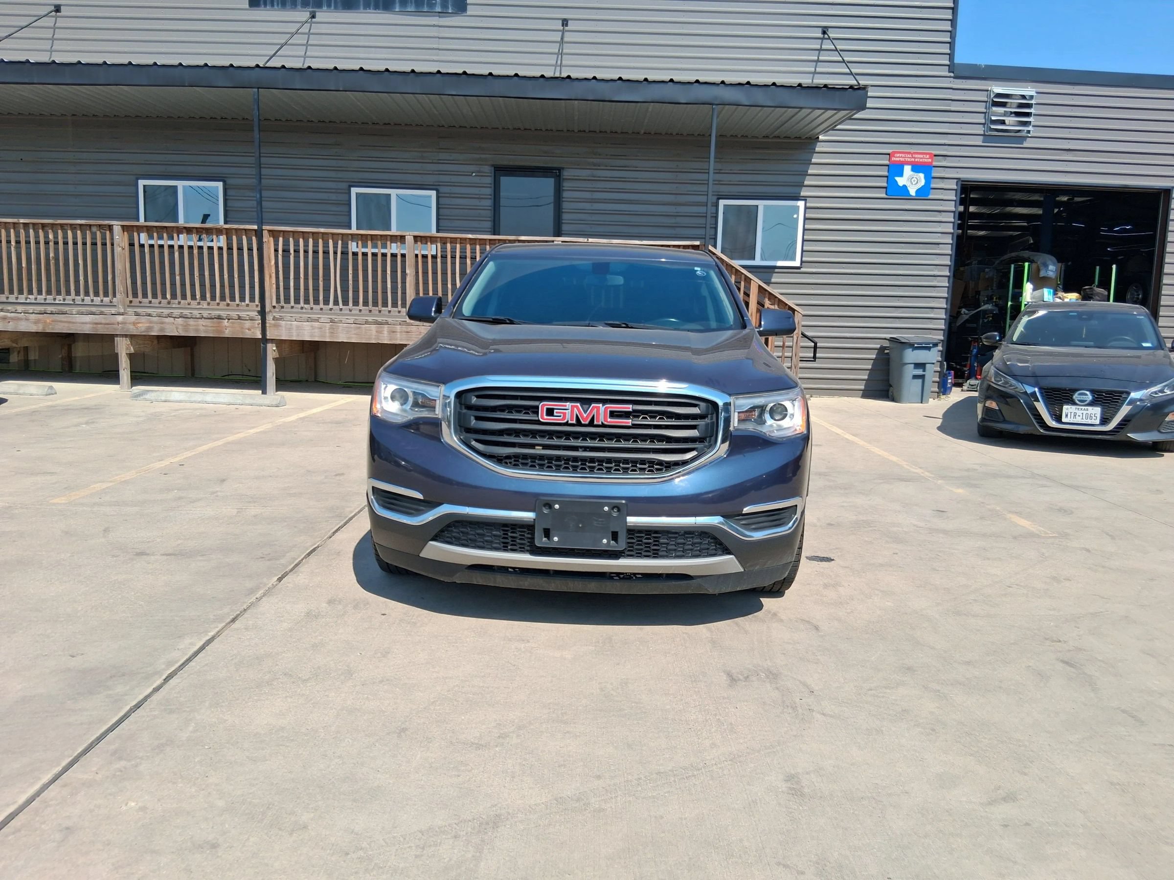 Used 2019 GMC Acadia SLE AWD/4WD image 16