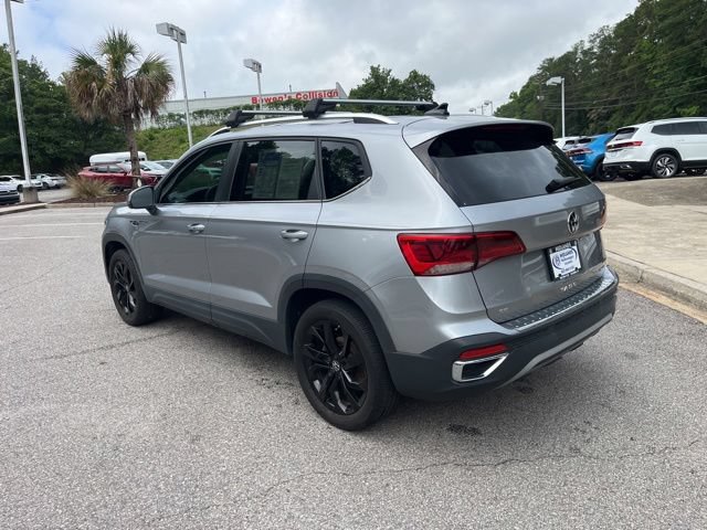 Used 2023 Volkswagen Taos SE w/ Panoramic Sunroof Package AWD/4WD image 38