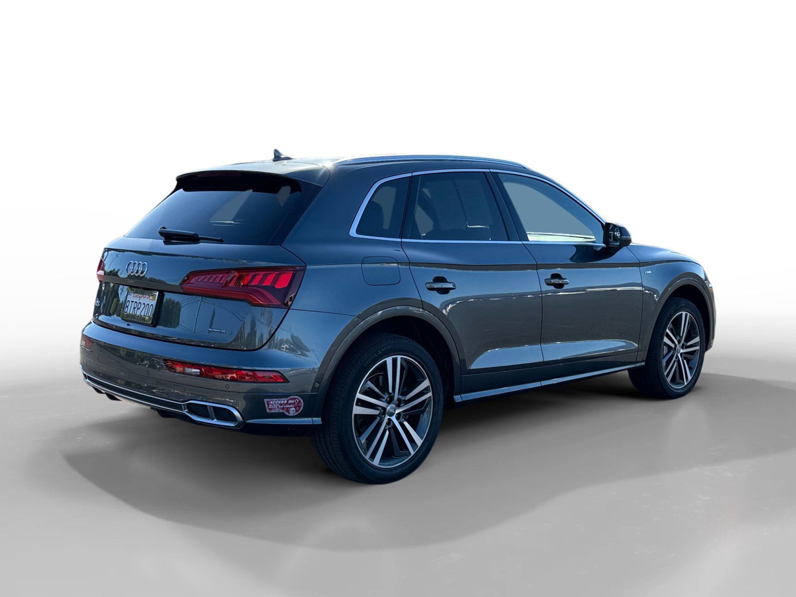 Used 2020 Audi Q5 e Prestige w/ Prestige Package image 5