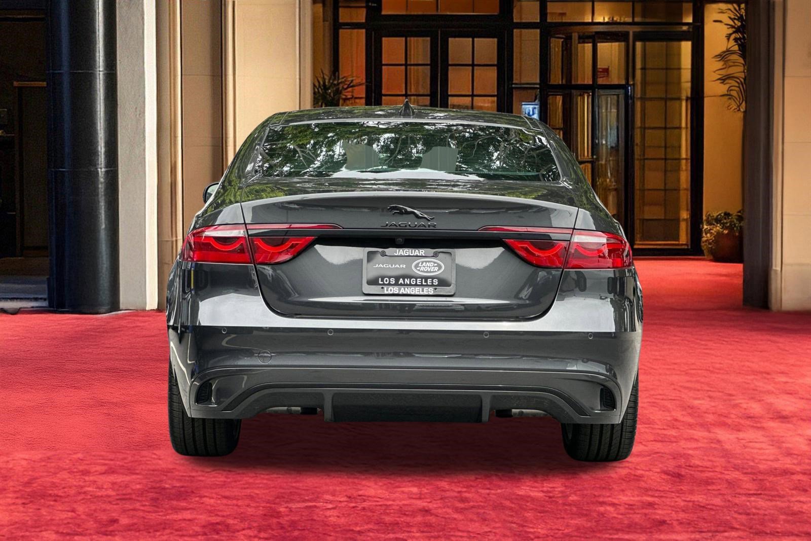 New 2024 Jaguar XF R-Dynamic SE image 9