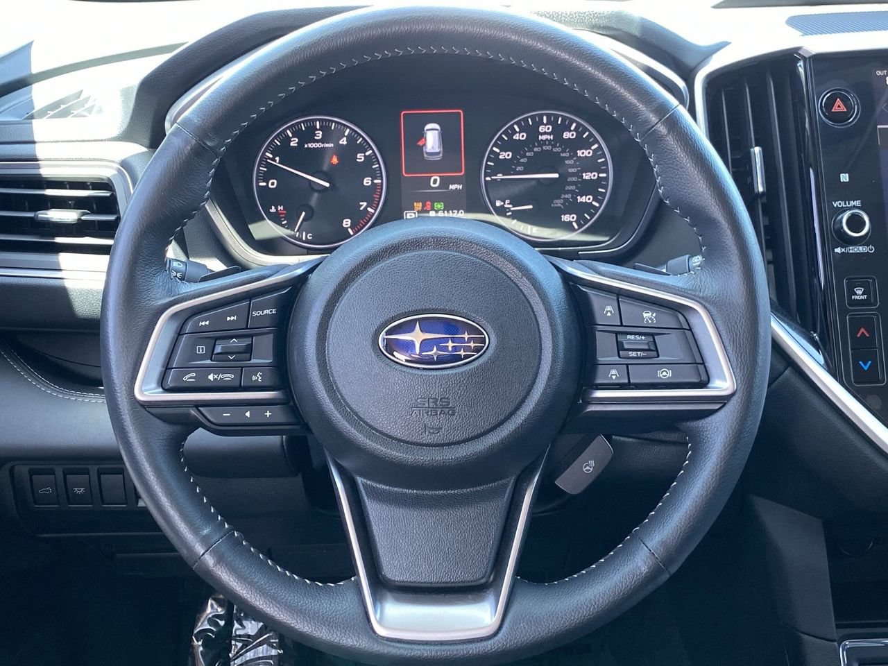 Used 2025 Subaru Ascent Limited AWD/4WD image 25