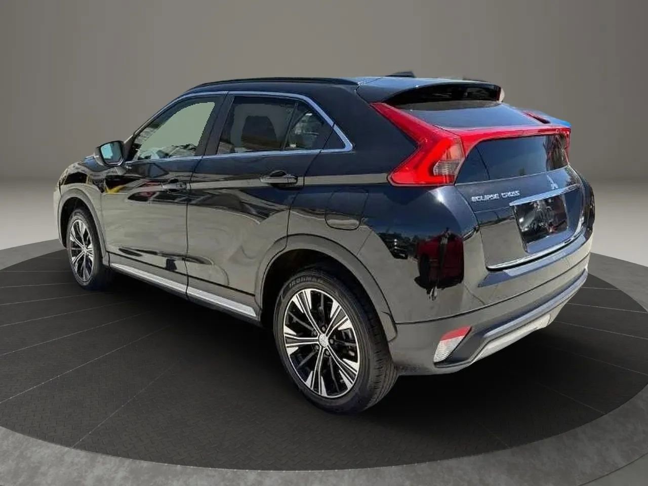 Used 2020 Mitsubishi Eclipse Cross SE AWD/4WD image 4