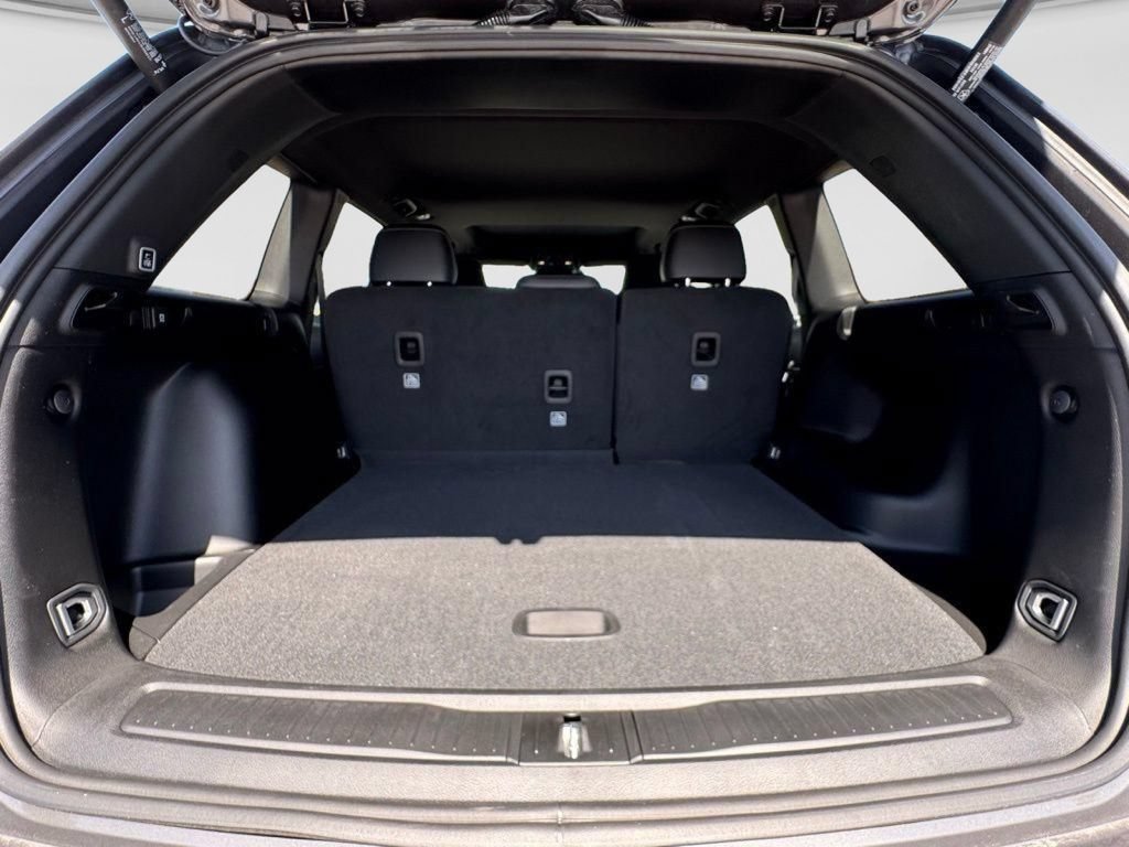 New 2025 Jeep Grand Cherokee Altitude AWD/4WD image 6