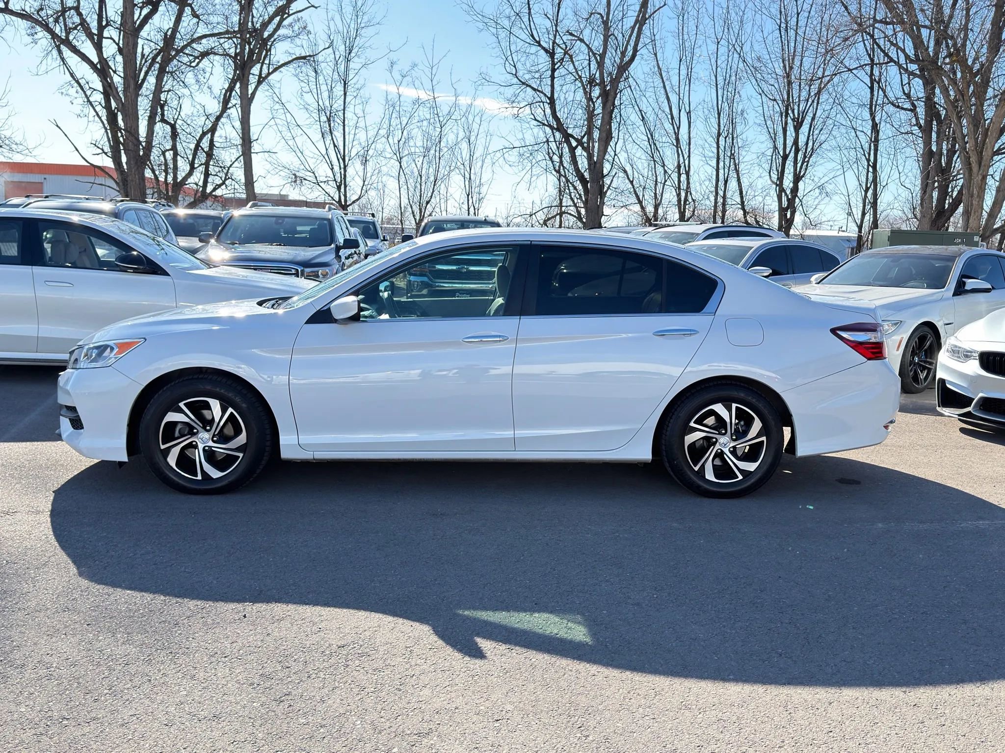 Used 2017 Honda Accord LX image 4
