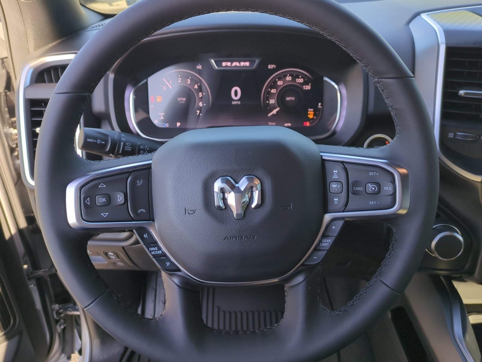 New 2026 RAM 1500 Big Horn AWD/4WD image 9
