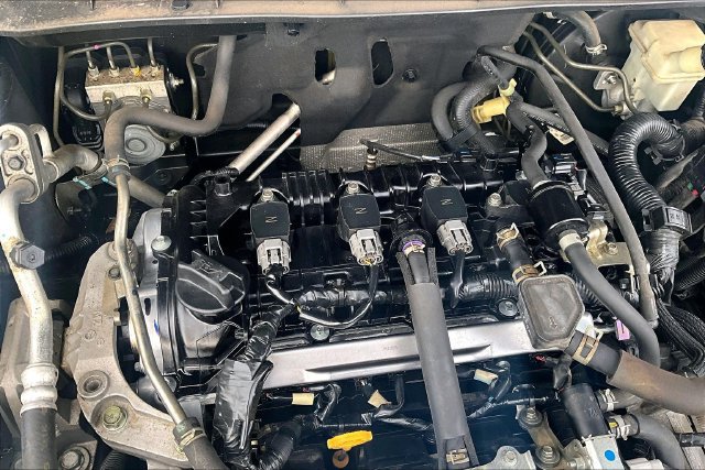 Used 2022 Nissan Kicks S FWD image 31