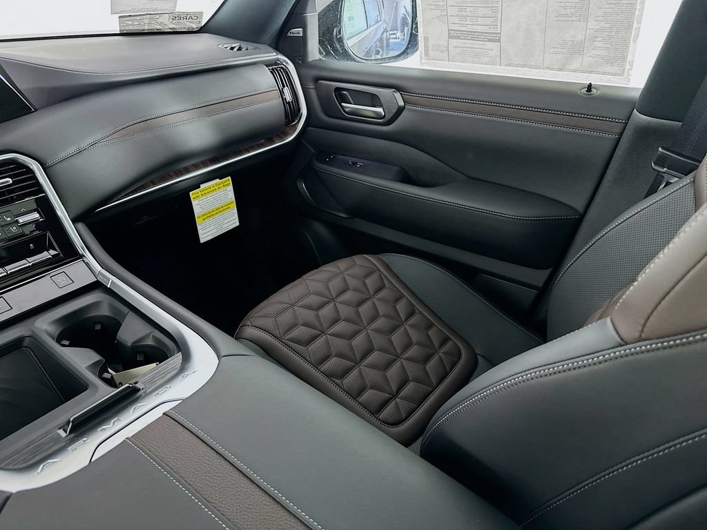 New 2026 Nissan Armada Platinum AWD/4WD image 32