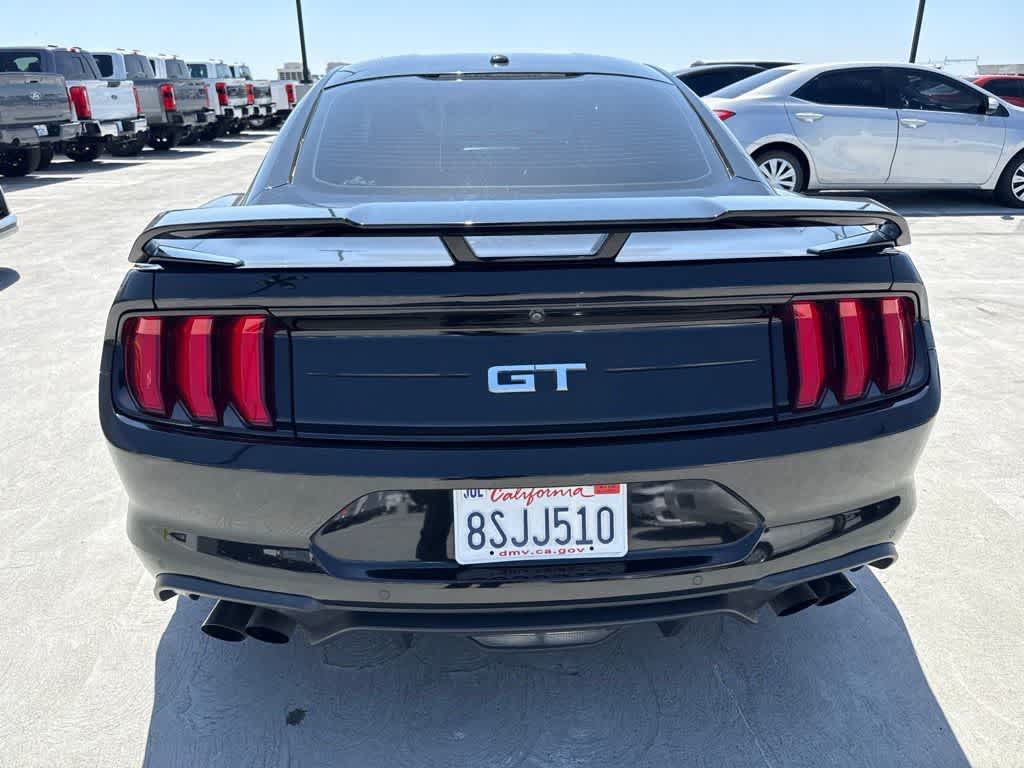 Used 2020 Ford Mustang GT Premium w/ GT Performance Package RWD image 4