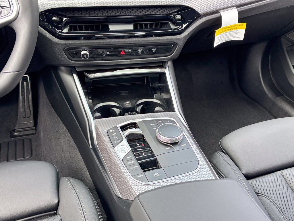 New 2026 BMW 330i xDrive Sedan w/ M Sport Package AWD/4WD image 29