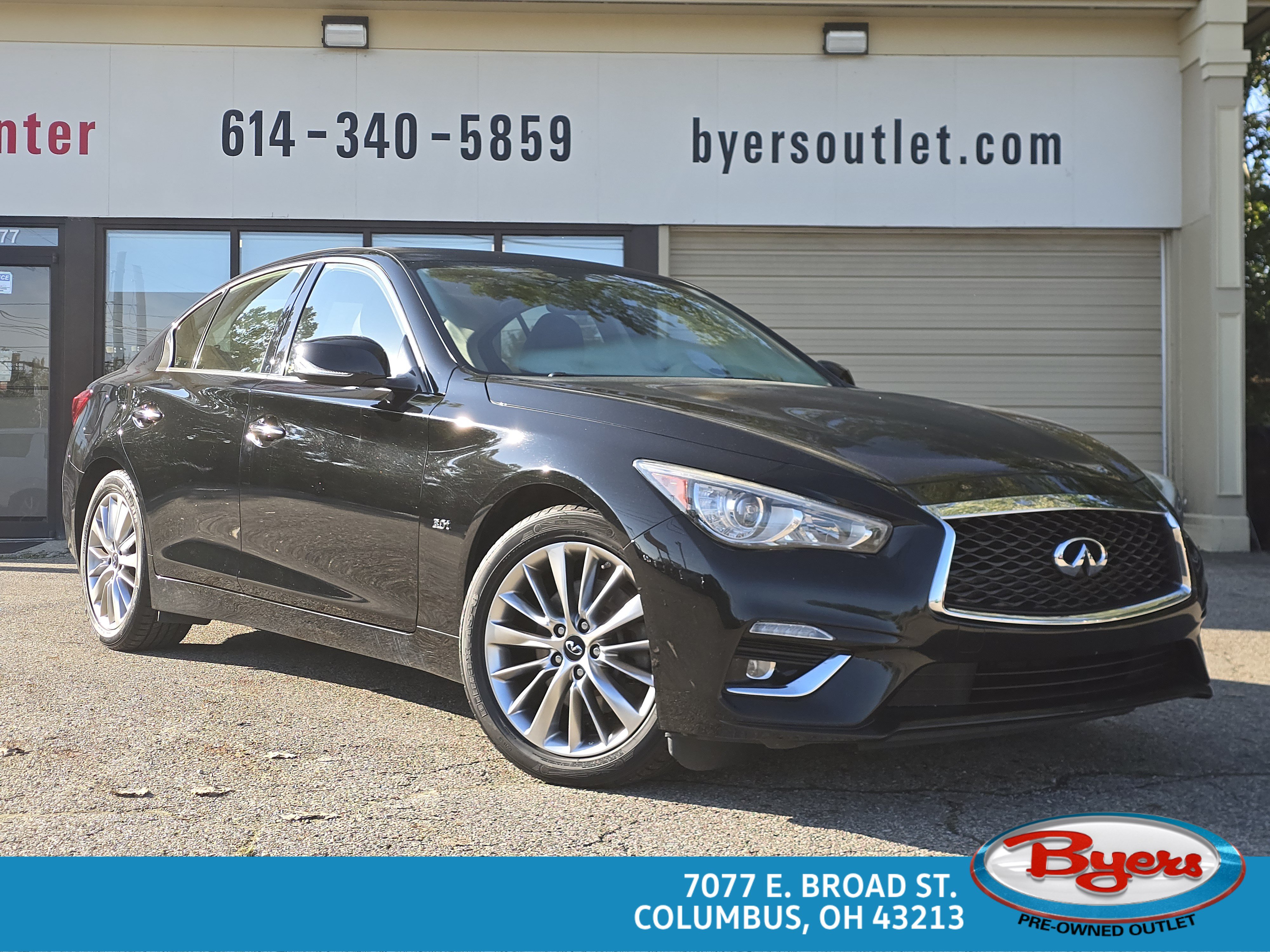 Used 2019 INFINITI Q50 Luxe w/ Essential Package (3.0T Luxe)