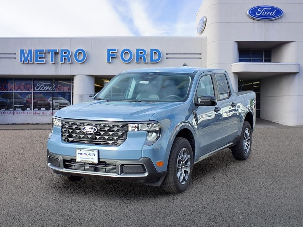 New 2026 Ford Maverick XLT w/ XLT Luxury Package AWD/4WD image 7