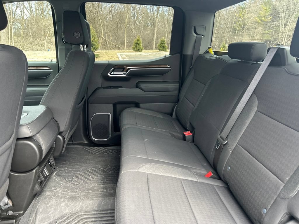 Used 2023 Chevrolet Silverado 1500 RST AWD/4WD image 13