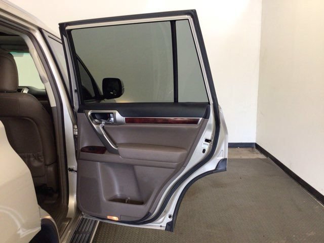 Used 2012 Lexus GX 460 w/ Comfort Plus Pkg AWD/4WD image 10