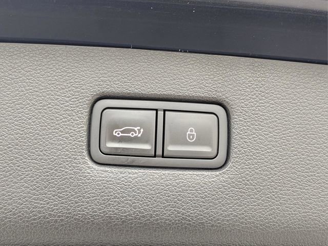 Used 2024 Genesis GV80 2.5T AWD/4WD image 11