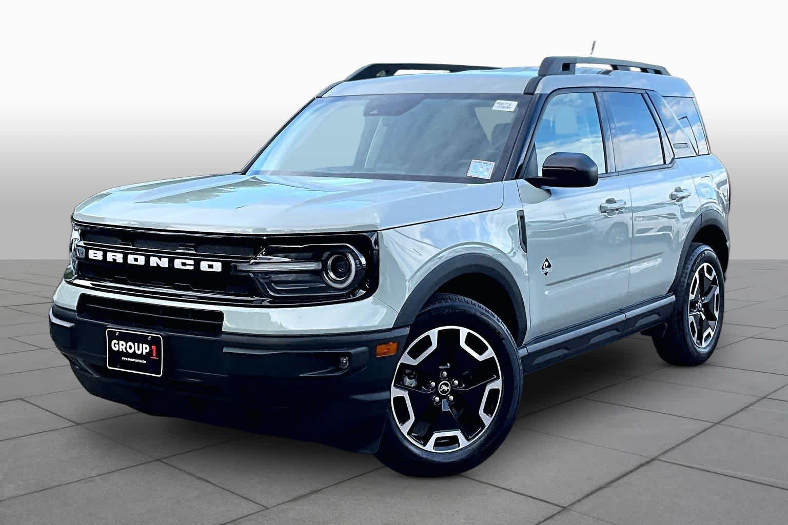 Used 2023 Ford Bronco Sport Outer Banks AWD/4WD image 2