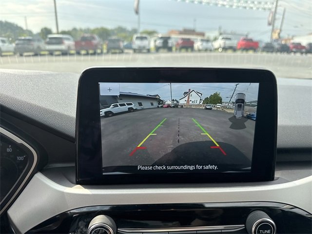 Used 2021 Ford Escape SE image 28