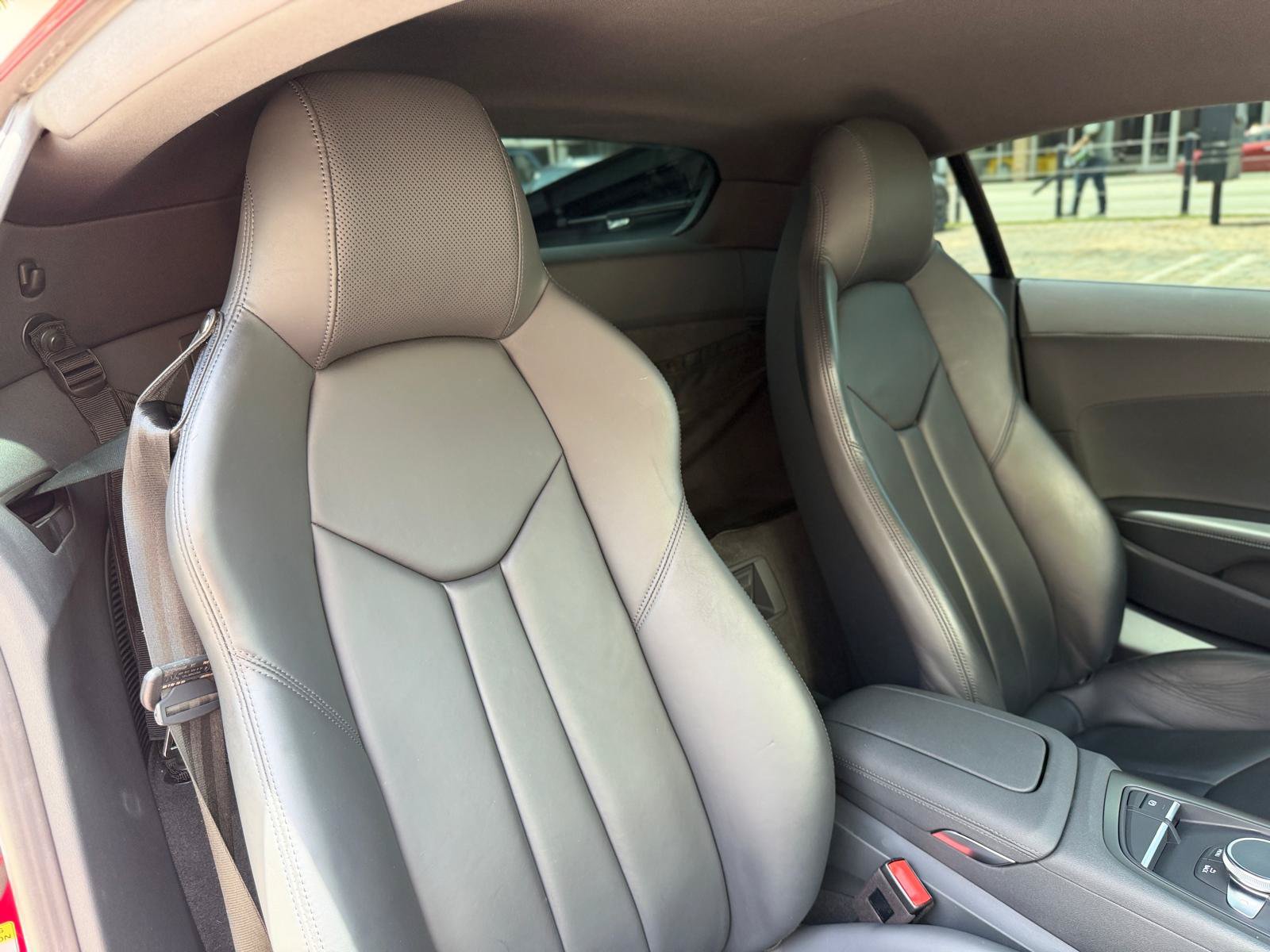 Used 2021 Audi R8 V10 RWD image 43