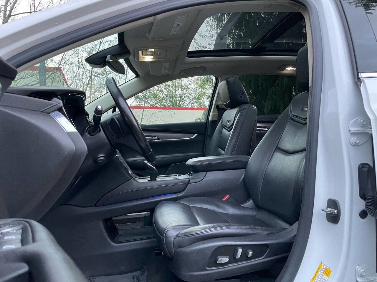 Used 2019 Cadillac XT5 Luxury image 21