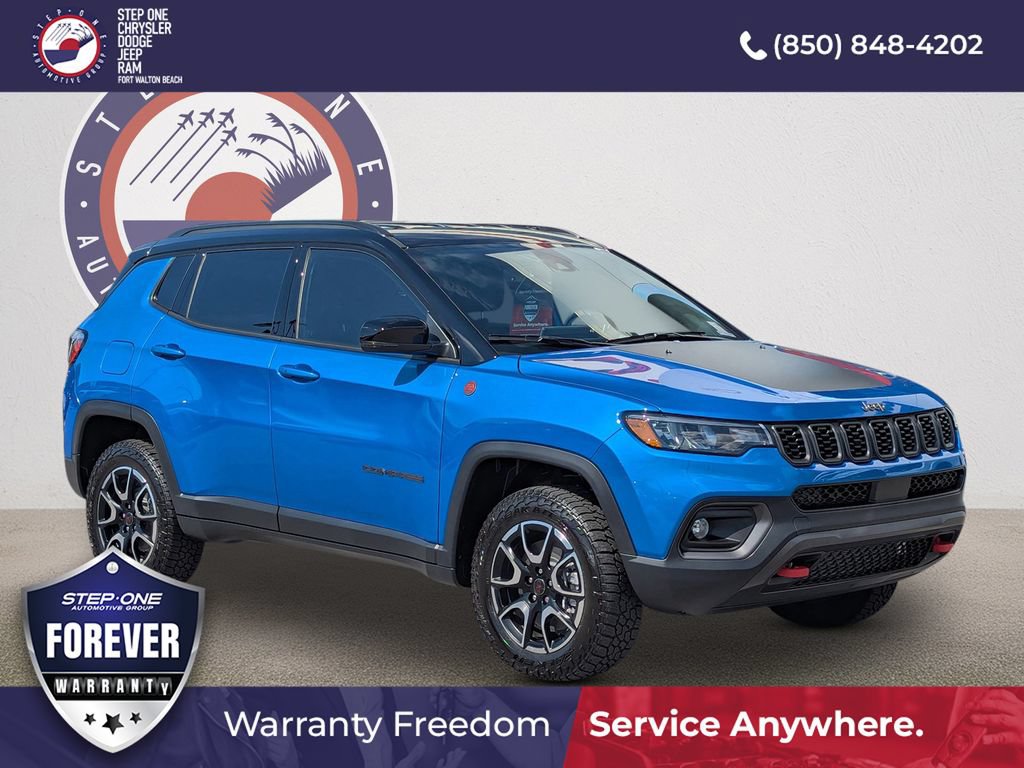 New 2026 Jeep Compass Trailhawk AWD/4WD image 1