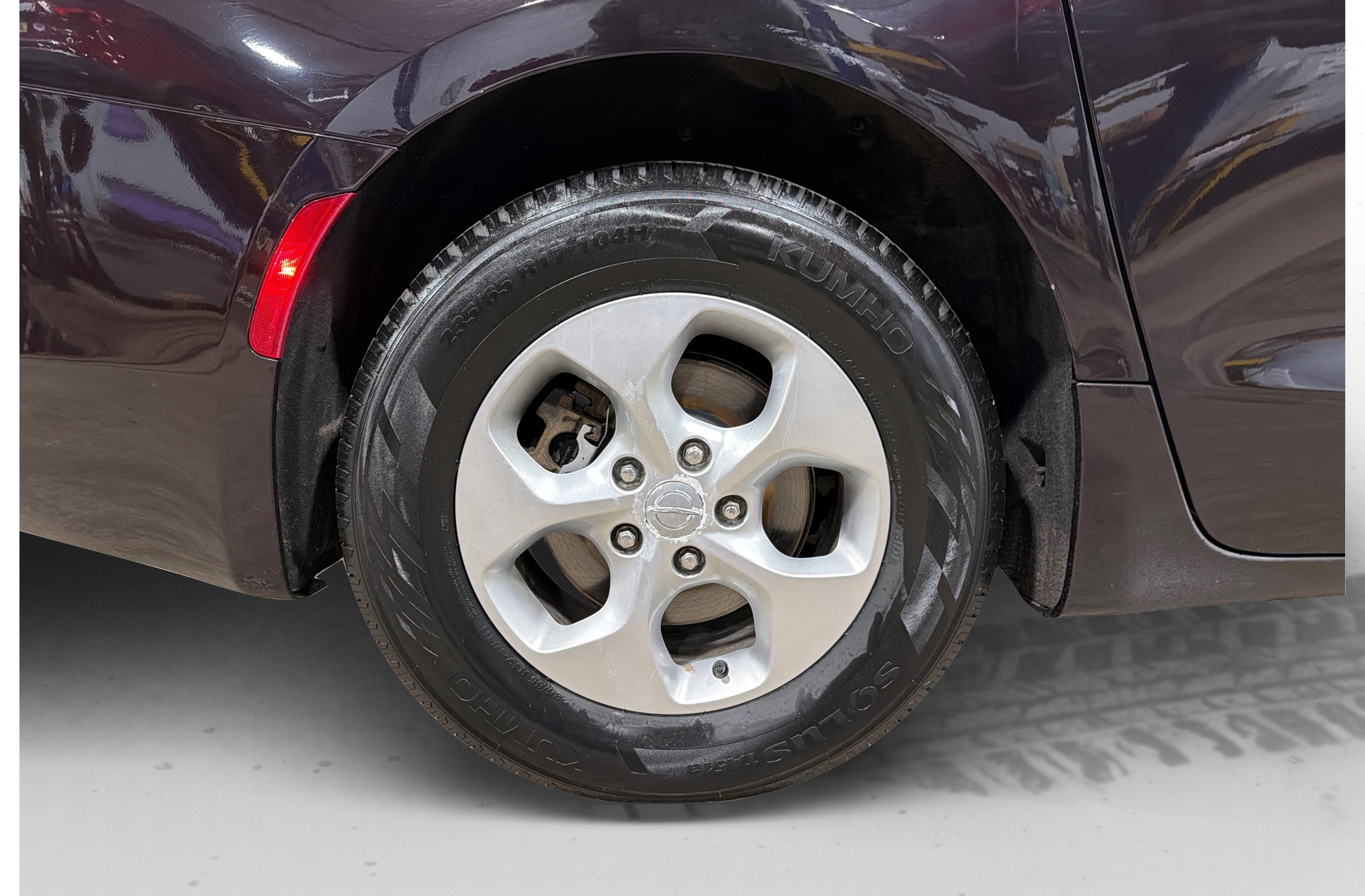 Used 2017 Chrysler Pacifica LX w/ Tire & Wheel Group FWD image 47