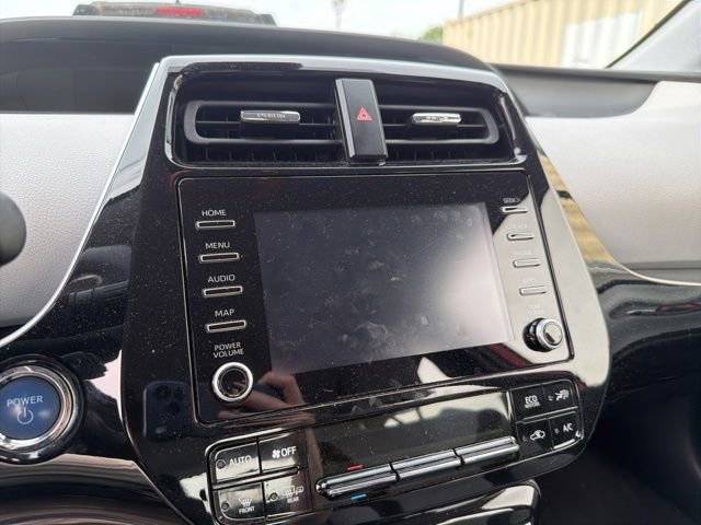 Used 2020 Toyota Prius LE FWD image 13