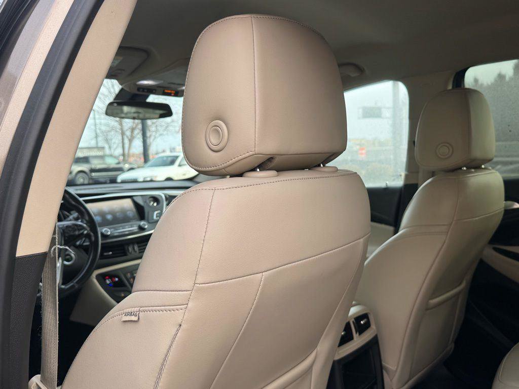 Used 2017 Buick Envision Preferred image 62