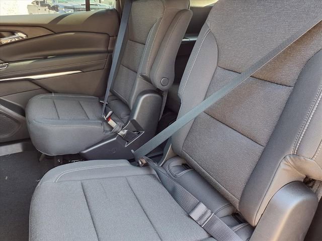 New 2026 Chevrolet Traverse LT image 6