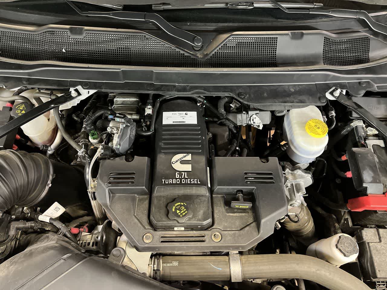 Used 2024 RAM 3500 Big Horn AWD/4WD image 12