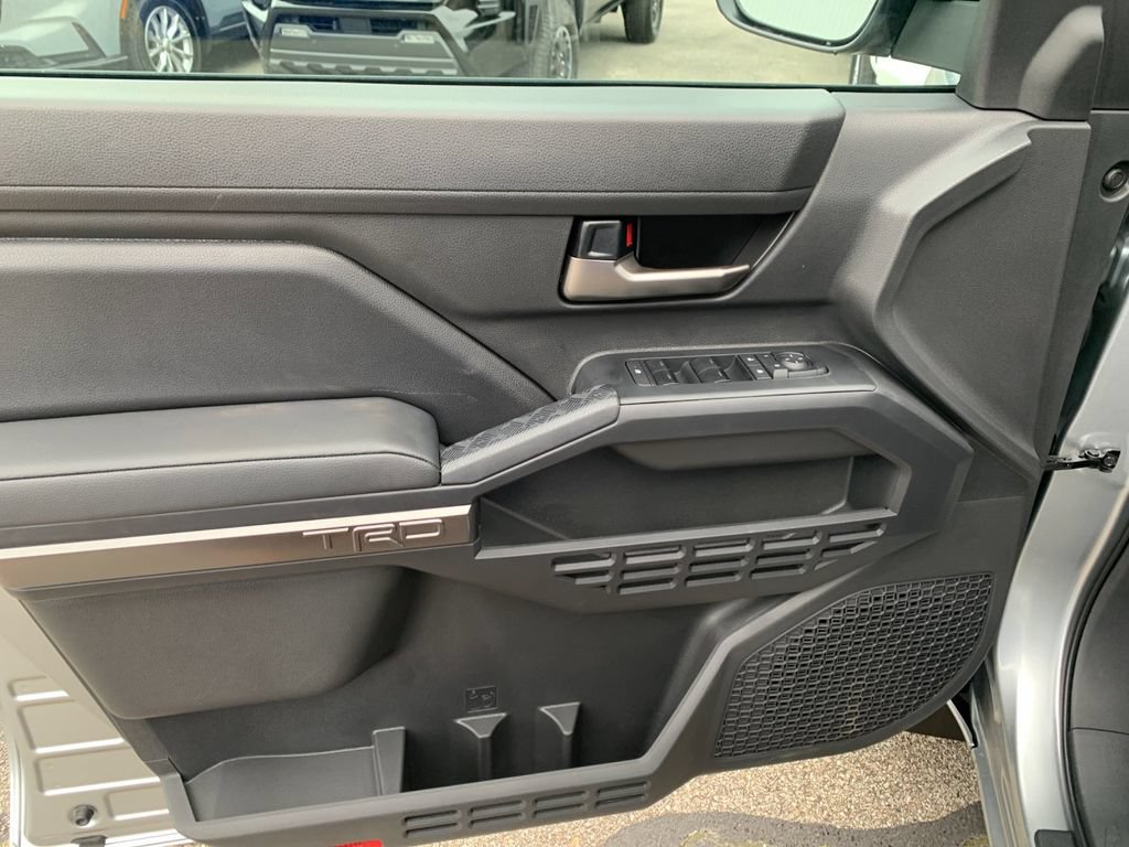 New 2026 Toyota Tacoma TRD Off-Road AWD/4WD image 11