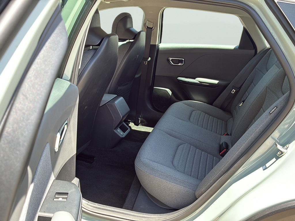 Used 2025 Kia K4 EX FWD image 12