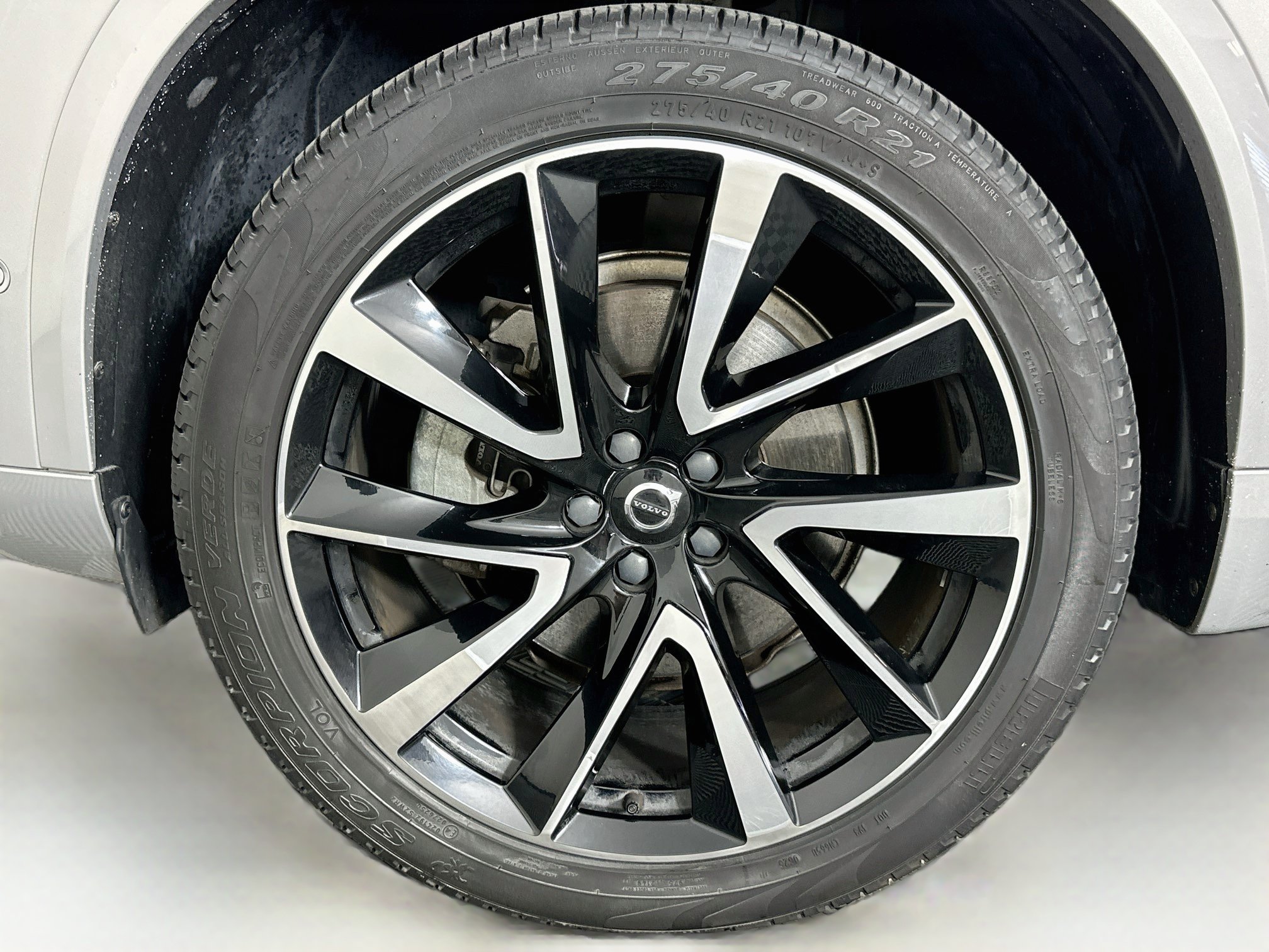 Used 2023 Volvo XC90 B6 Plus AWD/4WD image 11